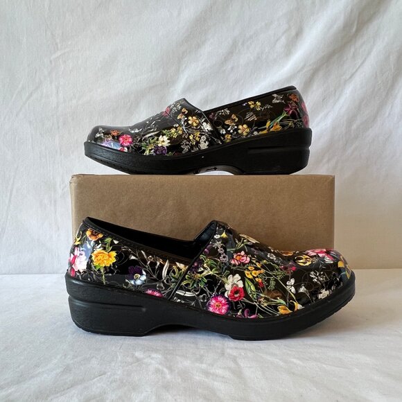 Spring Step Valor Floral Skid Resistant Slip On Shoes, Size 8, EUC! - Picture 8 of 11